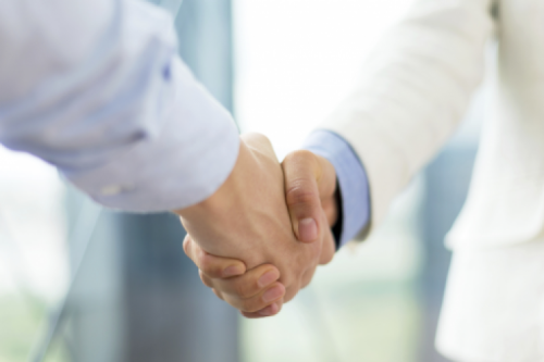 合作协议落地 目标独立上市 | 新型电力生态添新篇 bat365集团与国家电投共建生物质综合智慧能源公司