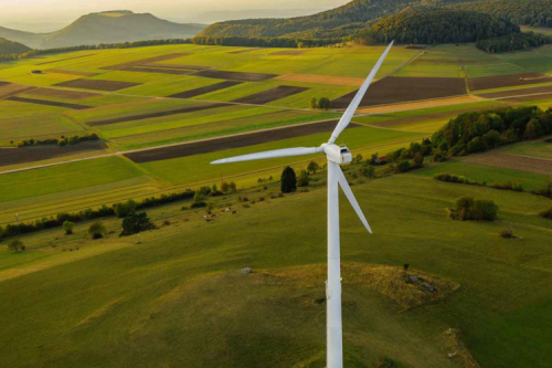 以电力能源新生态引领低碳发展的时代之音 | bat365集团齐齐哈尔分散式风电项目开始吊装