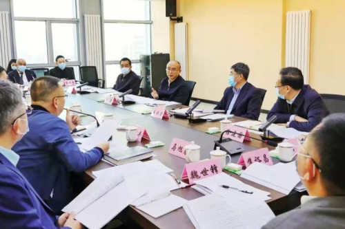 黑龙江省委书记许勤主持召开民营企业座谈会 bat365集团董事长李寅就龙江经济发展建言献策